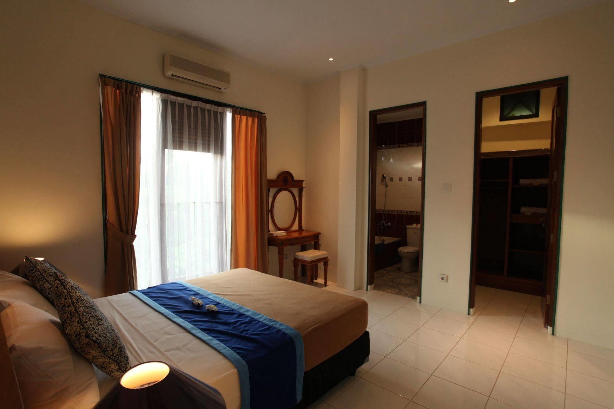 Sanur Seaview Hotel Экстерьер фото